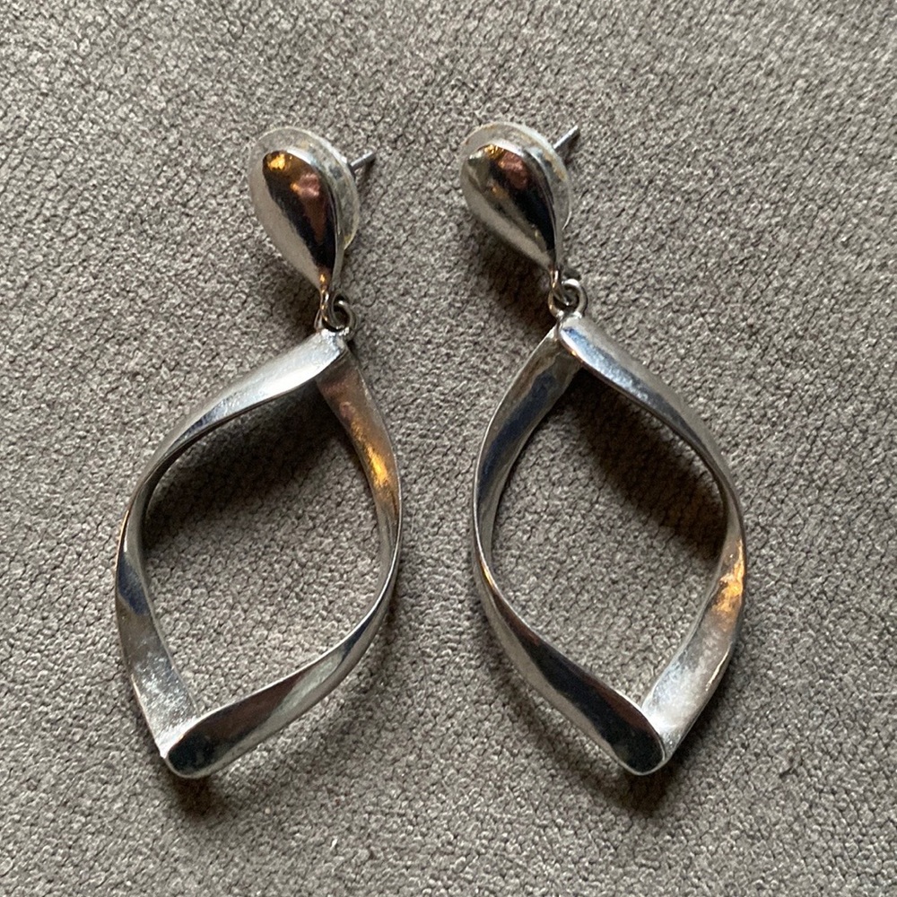 FREE w/purchase of any item $10 or more. Drop Earrings Silver Plated - Picture 3 of 9
